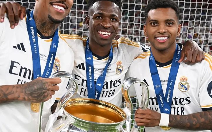 REAL MADRID SE ISOLOU NA LIDERANÇA E É CAMPEÃO DA CHAMPIONS LEAGUE